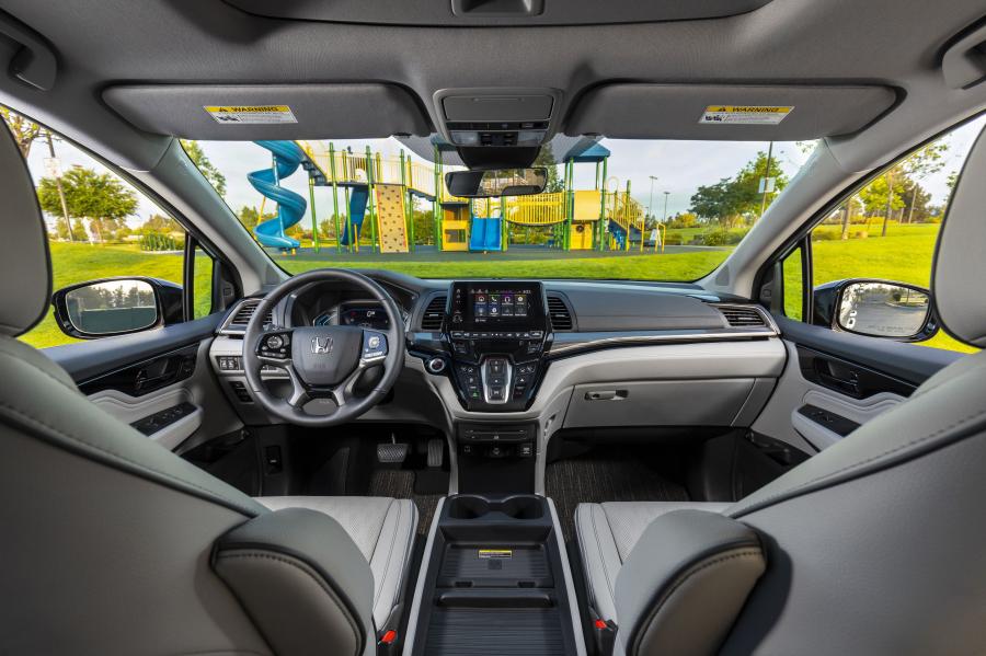 Интерьер Honda Odyssey 2020 года  (NA) (фото 72 из 119)